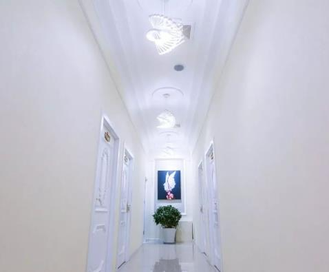 咸陽現(xiàn)代整形美容醫(yī)院_走廊