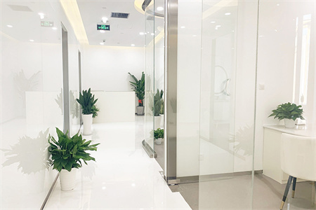 西寧羽黛醫(yī)療美容門(mén)診部_醫(yī)院一角