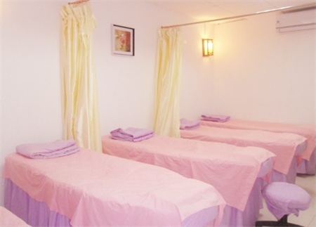 西寧恒生骨傷?？漆t(yī)院整形外科_皮膚治療室