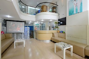 成都青木牙科診所_大廳