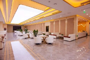 成都優(yōu)曼詩醫(yī)療美容門診部_大廳