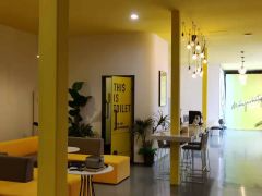 成都妍未來醫(yī)療美容門診部_大廳