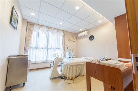 西安致美醫(yī)療美容醫(yī)院_皮膚治療室