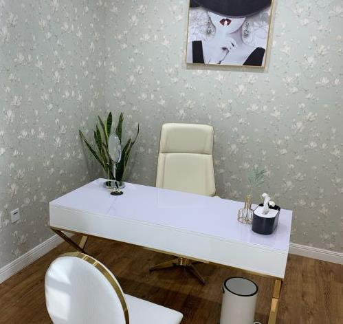 西安甄顏醫(yī)療美容診所_咨詢室