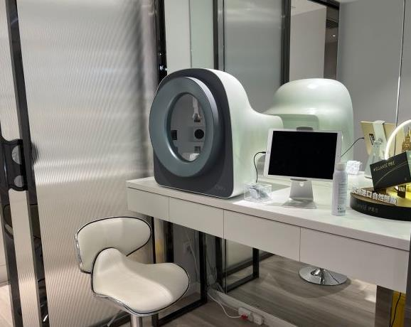 西安顏即(原顏術(shù))醫(yī)療美容診所_皮膚檢測(cè)室