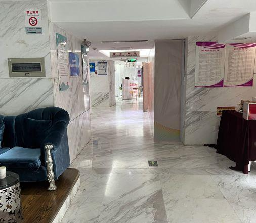 西安華旗唯美醫(yī)療美容門(mén)診部_大廳