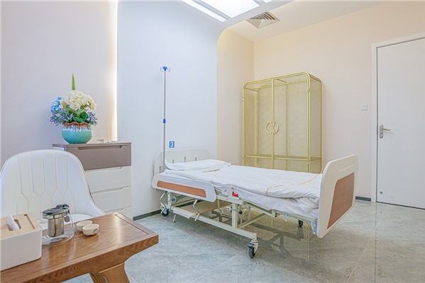 慈溪市皮膚病醫(yī)院激光美容整形中心_病房