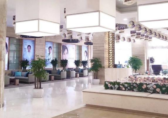 武漢檸悅醫(yī)療美容門診部_大廳