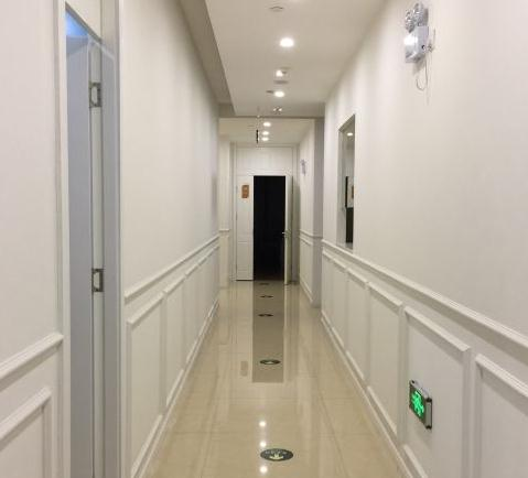 武漢慕伊醫(yī)療美容門診部_走廊