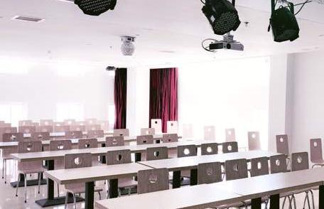 武漢佰華利（原悅妃）醫(yī)療美容門診部_會議室