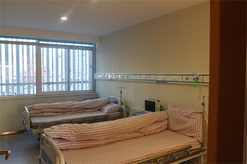 無(wú)錫市第四人民院整形美容外科_病房