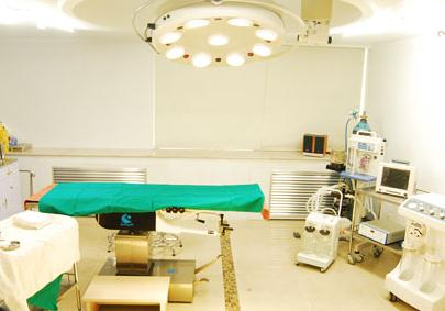 烏魯木齊世紀環(huán)美醫(yī)療整形醫(yī)院_手術(shù)室
