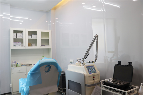 烏蘭浩特爾顏馥醫(yī)療美容門診部_注射室