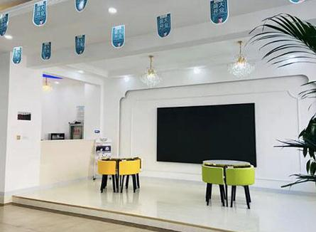 烏蘭察布韓雅醫(yī)療美容門(mén)診_休息區(qū)