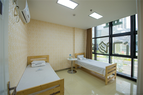 天水退休專家醫(yī)院醫(yī)療美容科_觀察室