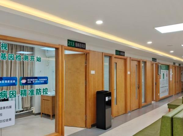 鐵嶺何氏眼科醫(yī)院_咨詢室