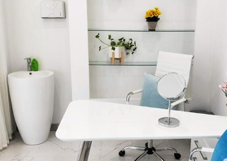 天門(mén)德?tīng)柮揽歪t(yī)療美容門(mén)診部_咨詢室