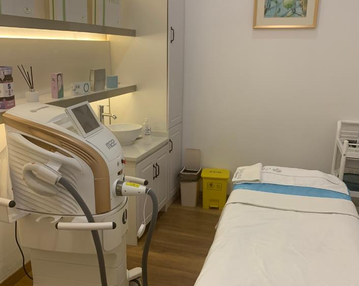 天津優(yōu)可麗醫(yī)療美容門診部_治療室