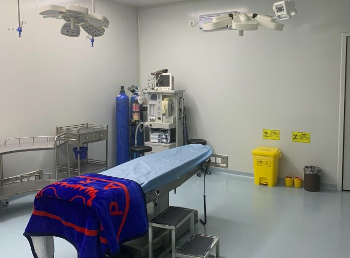 天津優(yōu)可麗醫(yī)療美容門診部_手術(shù)室