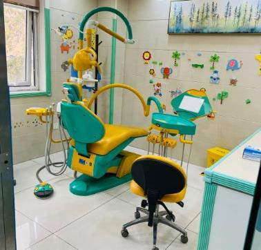 天津雅爾口腔門診部_兒童治療室