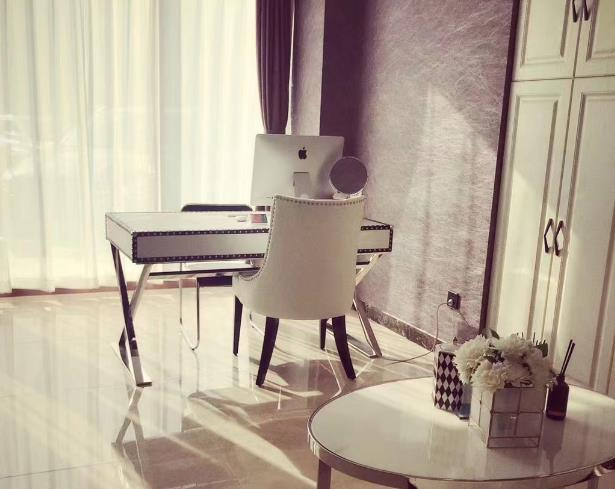 天津菲絲瀾醫(yī)學(xué)美容門診部_咨詢室