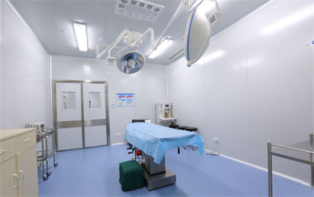 唐山頤安娜醫(yī)療美容門(mén)診部_手術(shù)室