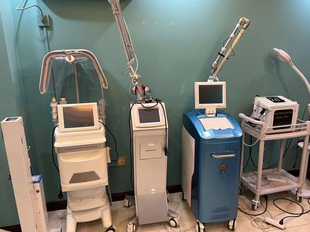 唐山傾城醫(yī)療美容診所_醫(yī)院儀器