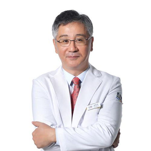 顱頜面整形專(zhuān)家洪性范