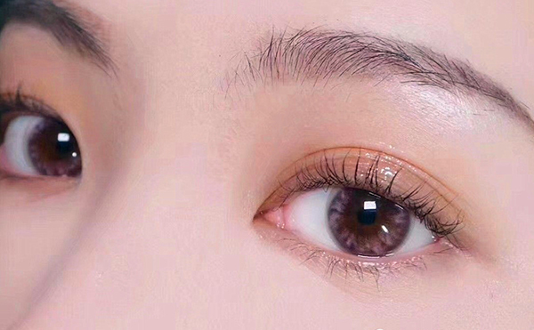 做雙眼皮一般是什么價(jià)格?多長(zhǎng)時(shí)間能消腫?