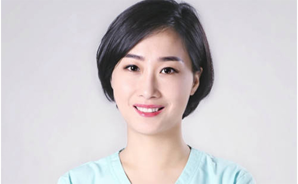 隆鼻假體更換是必須要換新的嗎?