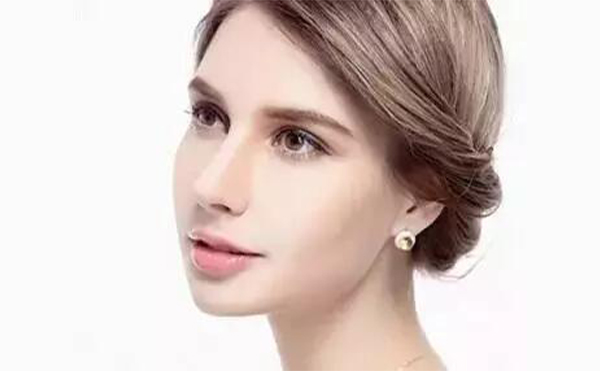 吸脂術(shù)后痕跡明顯嗎?會不會被看出來