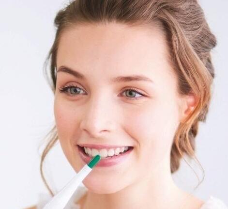 自體脂肪注射隆眉弓怎么樣？自體脂肪填充眉弓安全嗎？