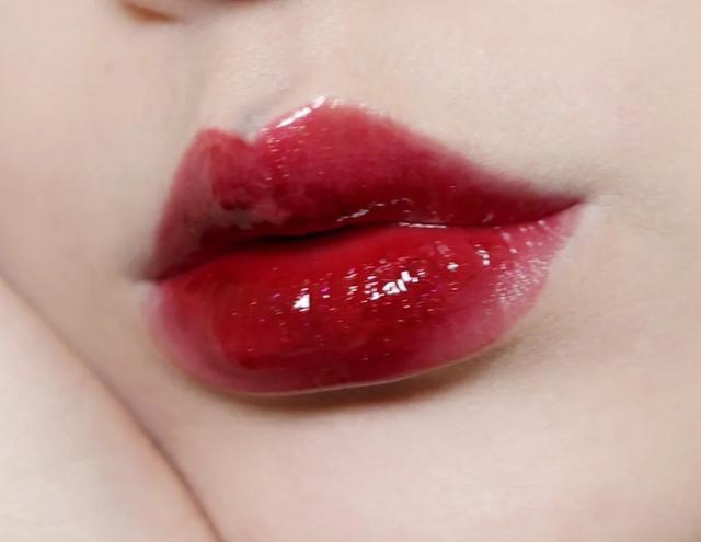 m唇手術(shù)大概多少錢？m唇手術(shù)大概多久可以恢復(fù)？