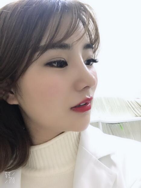 上海美萊醫(yī)療美容門診部做鼻綜合術(shù)后的最終效果