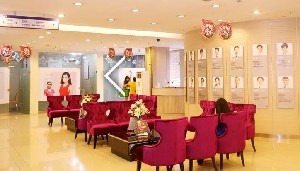 武漢鵬愛(ài)靜港醫(yī)療美容門診部